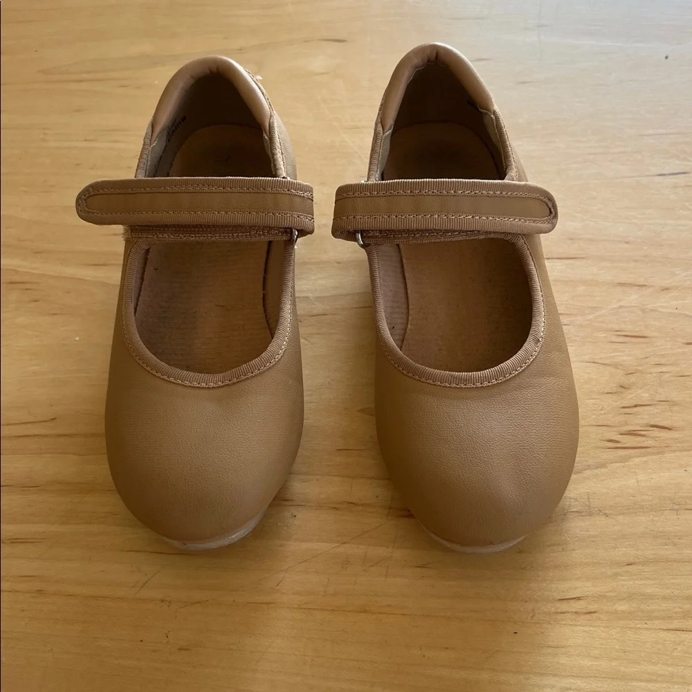 Kids Tan Tap Dance Shoes size 11